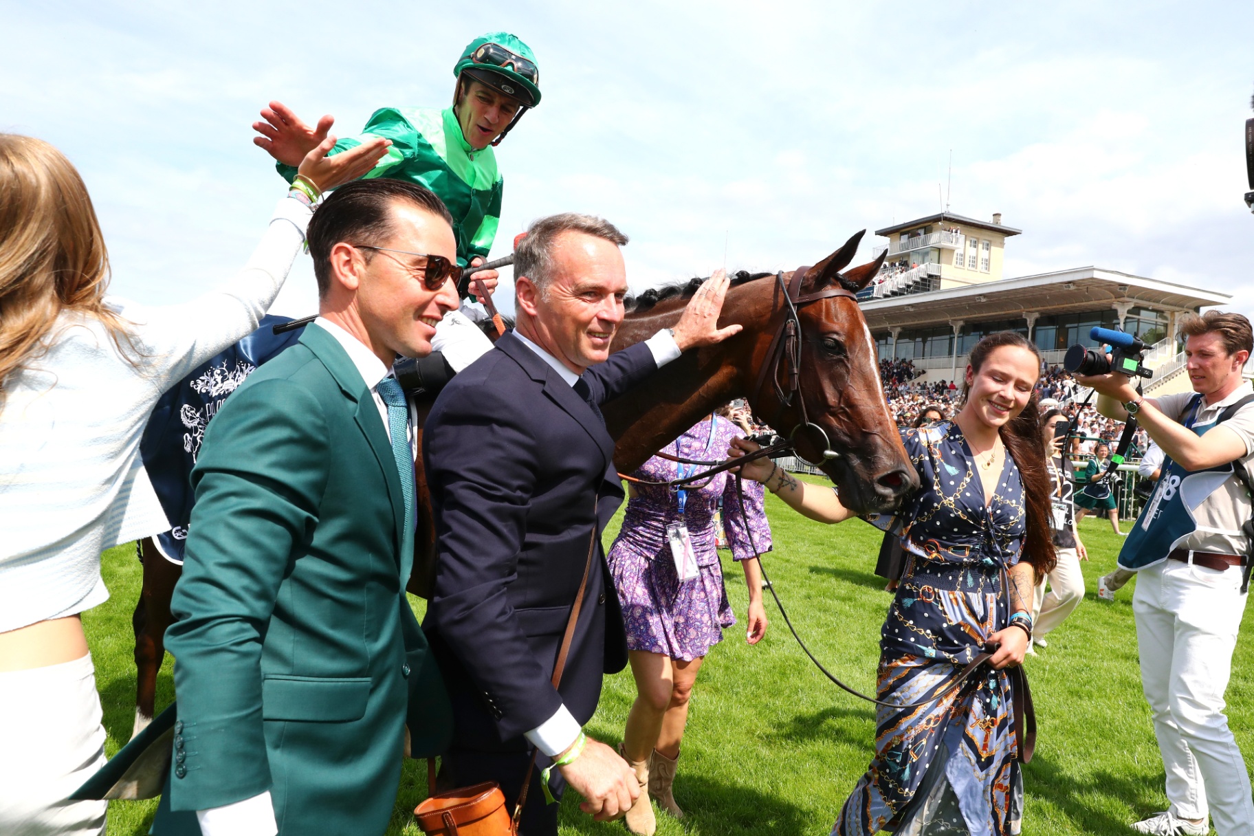 Célébration après le Prix de Diane